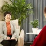 高中生叛逆期转学，仇视父母引发中度抑郁