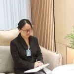 独居老人伴侣离世悲伤郁结